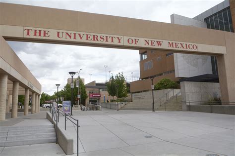 University of new mexico-main campus - The University of New Mexico has an acceptance rate of 96%, average ACT - 22, receiving aid - 97%, average aid amount - $9,280, enrollment - 21,953, male/female ratio - 42:58, founded in 1889. Main academic topics: …